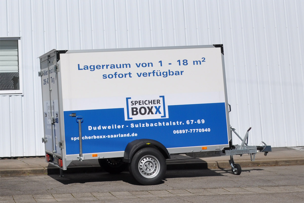 Speicherboxx Saarland - Neukunden erhalten unseren Anhänger zum Transport ihres Lagergutes für 1 Tag kostenlos